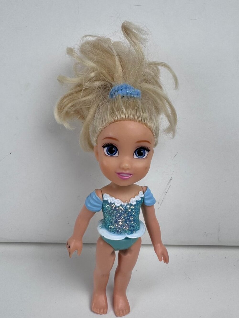 Disney Princess Cinderella Toddler Petite Doll 6" Blonde Hair Sparkle Bodice